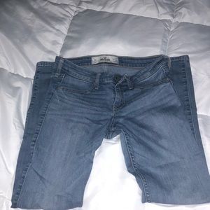 Hollister Light washed denim skinny jeans